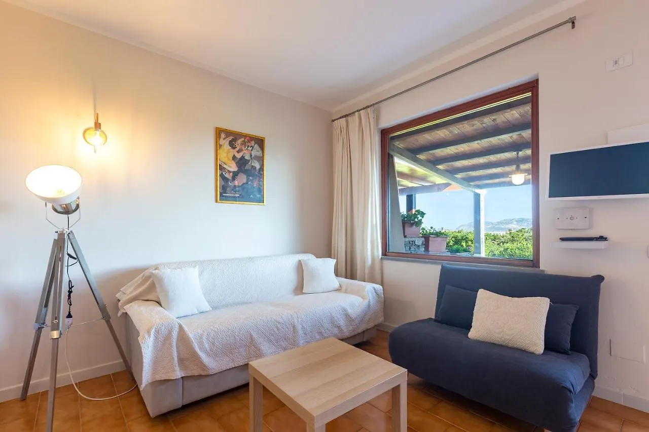 Perla Di Stintino Apartment 0*,